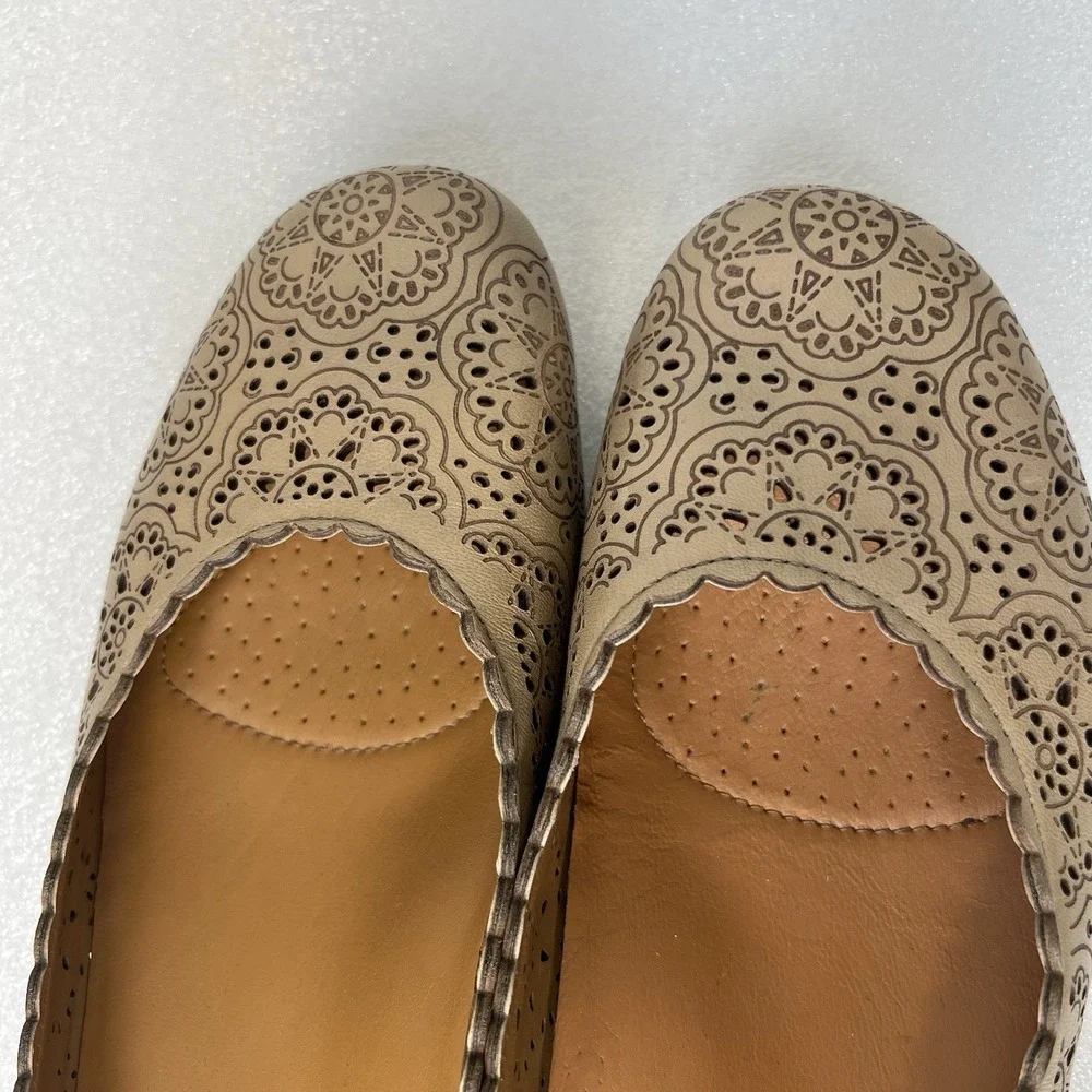 Women's Earthies Bindi Biscuit Ballet Flats Shoes Sz 9 Comfort Laser Cut